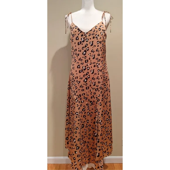knee length dresses for ladies Lita | Leopard Print Twisted Asymmetric Maxi Dress main image 0